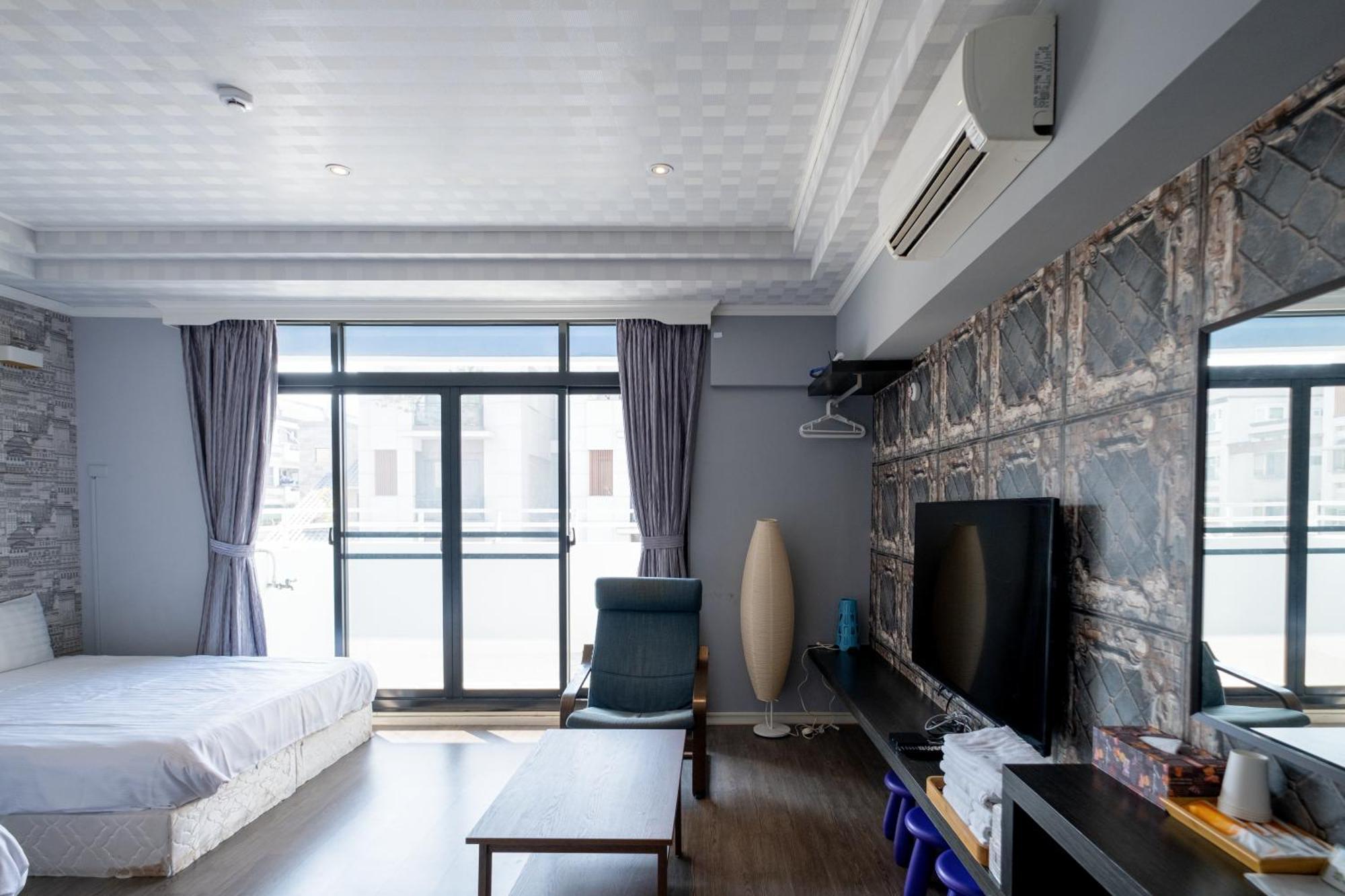 Wow Haha Foodie House Tainan Bagian luar foto